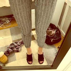 Adorable Women’s Pants